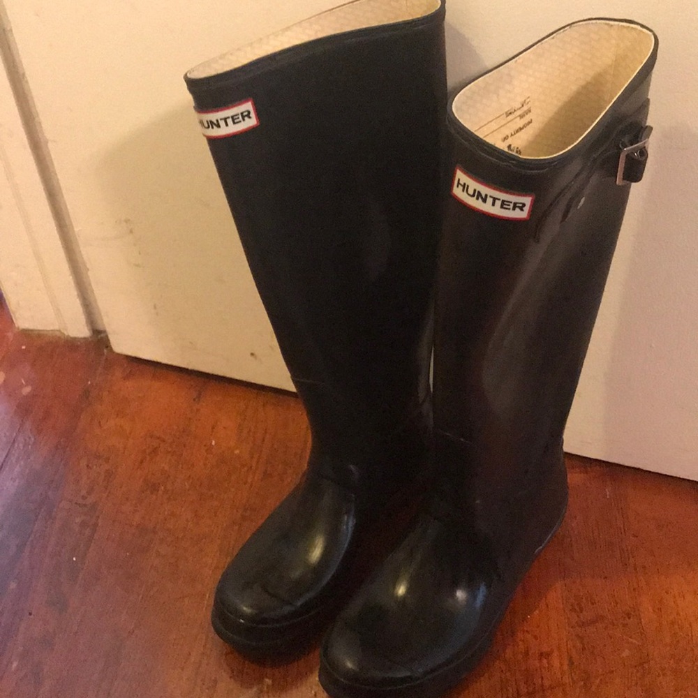 Rain boots
